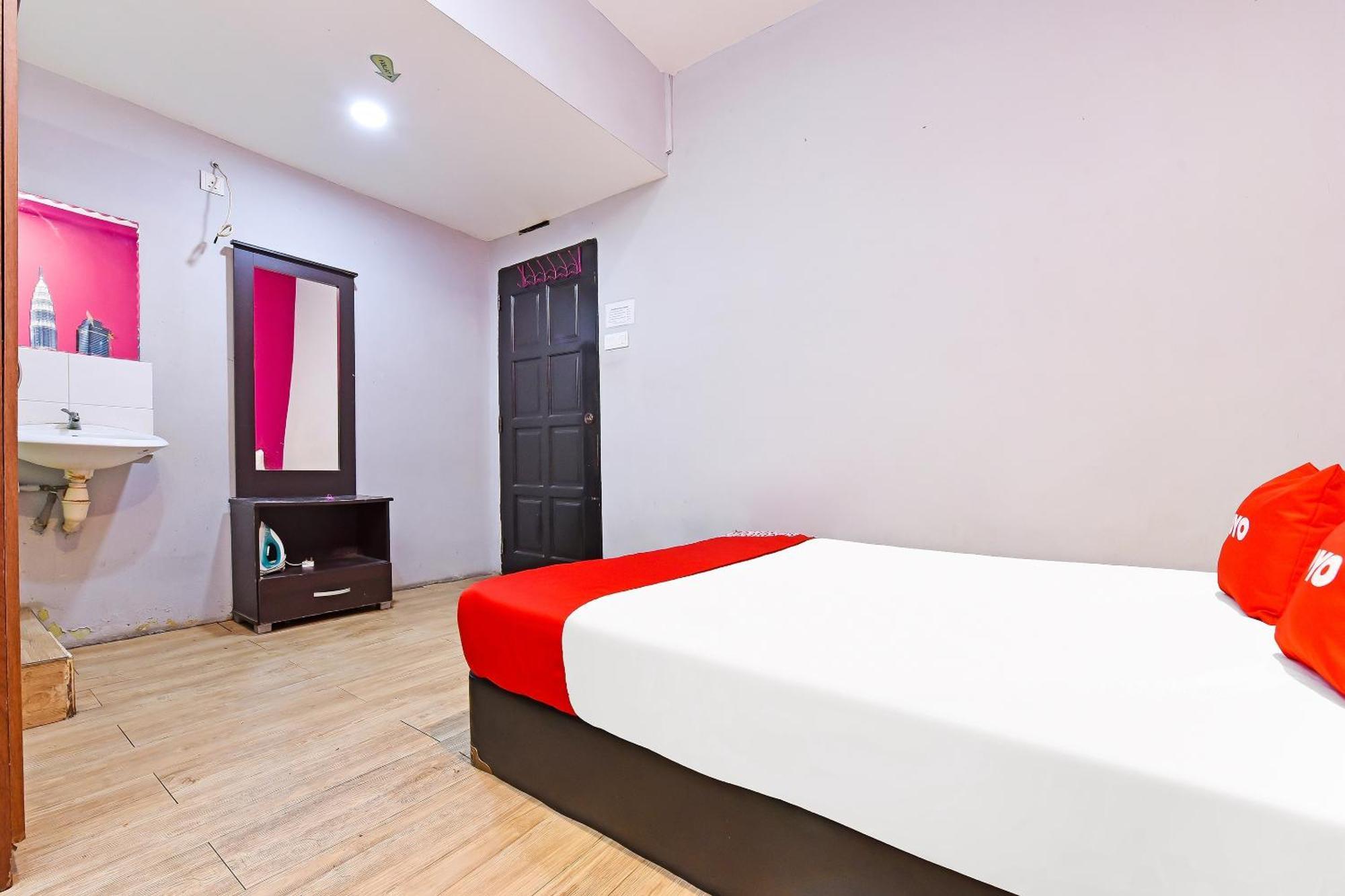 Oyo 90138 Hotel Elwarda Klcity Kuala Lumpur Dış mekan fotoğraf